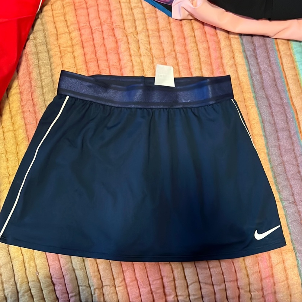 Nike Dri-Fit Tennis Skirt.- Small
